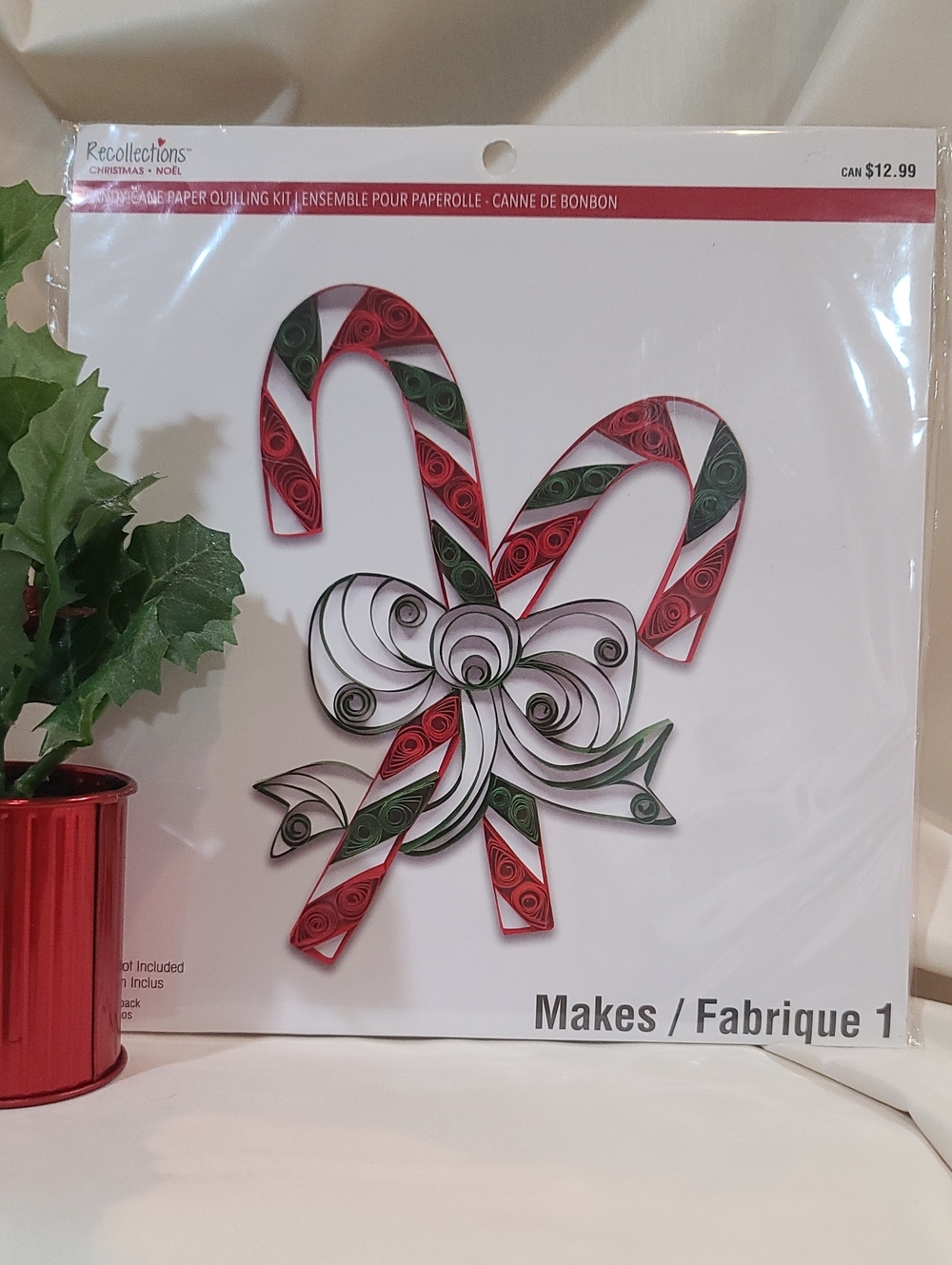 Recollections Red, White & Green Quilling Candy Cane Holiday Craft Kit NWT